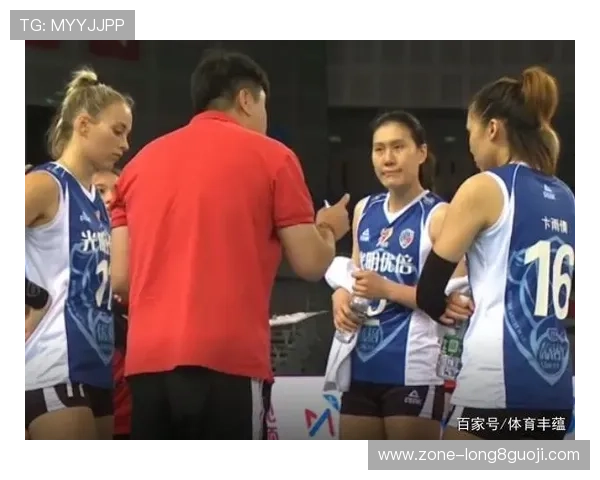 网球赛季焦点对决引发球迷热议顶级选手激烈较量解析